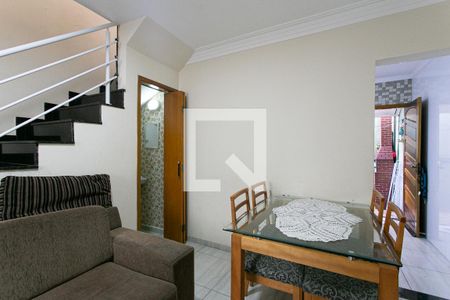 Sala de casa de condomínio à venda com 3 quartos, 67m² em Vila Carrão, São Paulo