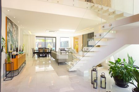 Sala de casa de condomínio à venda com 4 quartos, 400m² em Recreio dos Bandeirantes, Rio de Janeiro