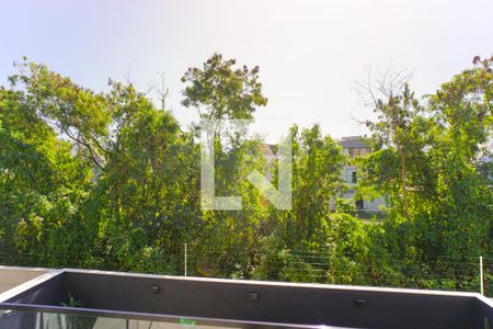 Casa de condomínio à venda com 400m², 4 quartos e 4 vagas Casa de condomínio à venda com 400m², 4 quartos e 4 vagasVista da Suíte 1