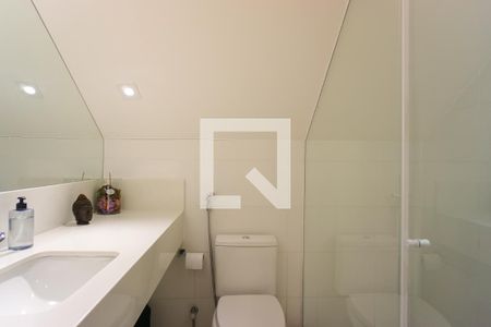 Casa de condomínio à venda com 400m², 4 quartos e 4 vagas Casa de condomínio à venda com 400m², 4 quartos e 4 vagasBanheiro da Sala de Jogos