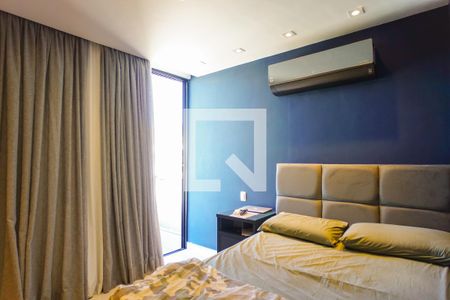 Casa de condomínio à venda com 400m², 4 quartos e 4 vagas Casa de condomínio à venda com 400m², 4 quartos e 4 vagasSuíte 2