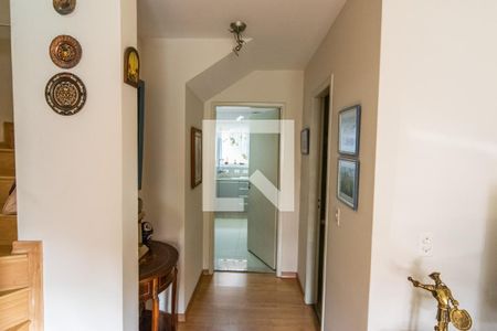 Sala de casa de condomínio para alugar com 3 quartos, 101m² em Vila Carrão, São Paulo