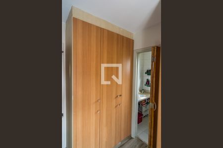 Suíte de casa de condomínio para alugar com 3 quartos, 101m² em Vila Carrão, São Paulo