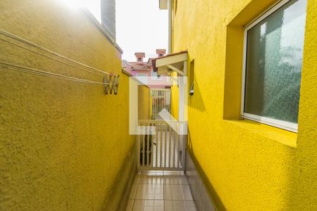 Casa de condomínio para alugar com 101m², 3 quartos e 2 vagasQuintal