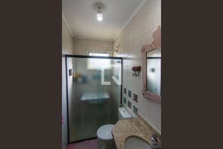 Casa de condomínio para alugar com 101m², 3 quartos e 2 vagasBanheiro Social