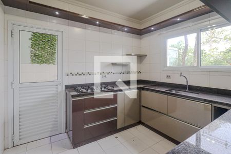Cozinha de casa de condomínio para alugar com 4 quartos, 144m² em Socorro, São Paulo