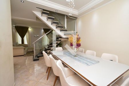 Sala de casa à venda com 3 quartos, 105m² em Vila Milton, Guarulhos
