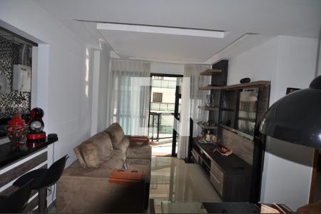 Sala  de apartamento para alugar com 2 quartos, 68m² em Jacarepaguá, Rio de Janeiro