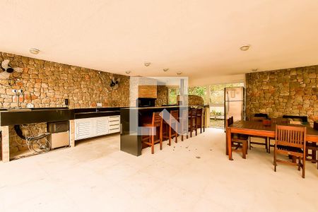 Apartamento para alugar com 200m², 3 quartos e 3 vagasÁrea comum - Churrasqueira