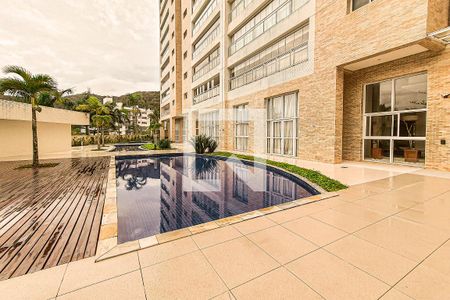 Apartamento para alugar com 200m², 3 quartos e 3 vagasEntrada do Condominio - Espelho d´água