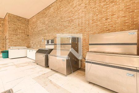 Apartamento para alugar com 200m², 3 quartos e 3 vagasArea comum - Máquinas de gelo
