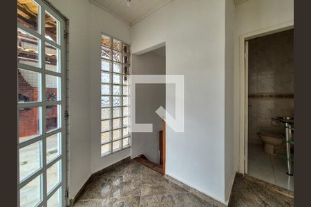 Apartamento à venda com 122m², 2 quartos e 2 vagasEntrada
