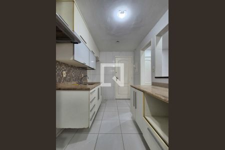 Apartamento à venda com 122m², 2 quartos e 2 vagasCozinha