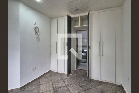Apartamento à venda com 122m², 2 quartos e 2 vagasQuarto 2