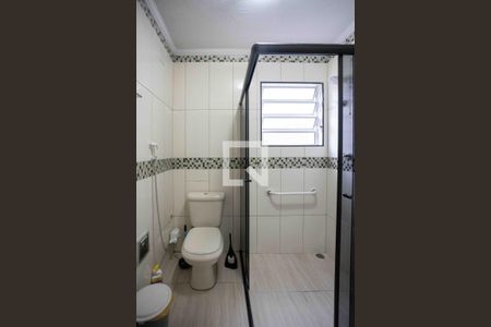 Banheiro 1 de casa à venda com 3 quartos, 173m² em Piraporinha, Diadema