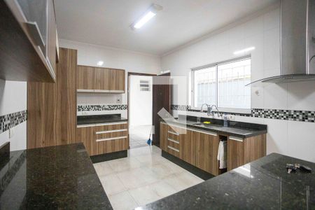 Casa à venda com 173m², 3 quartos e 2 vagasCozinha