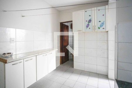 Casa à venda com 173m², 3 quartos e 2 vagasÁrea de Serviço