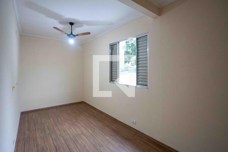 Casa à venda com 173m², 3 quartos e 2 vagasQuarto 2