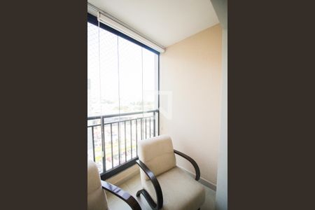 Varanda de apartamento para alugar com 3 quartos, 63m² em Vila Taquari, São Paulo