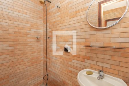 Casa para alugar com 152m², 3 quartos e 2 vagasBanheiro de Serviço