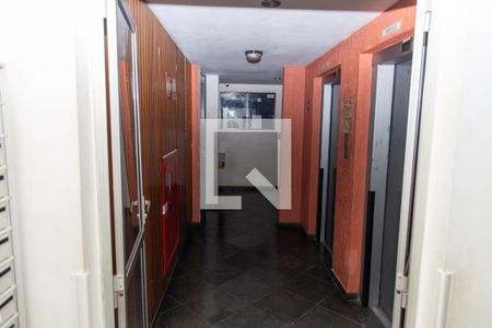 Apartamento para alugar com 54m², 2 quartos e 1 vagaHall social