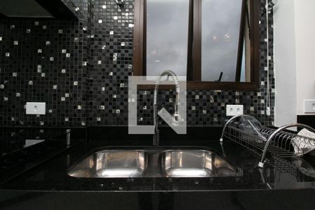 Cozinha de apartamento à venda com 2 quartos, 124m² em Vila Invernada, São Paulo