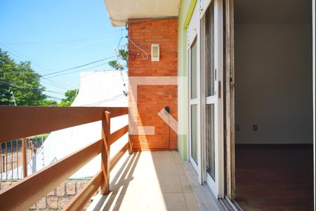 Sacada de casa à venda com 3 quartos, 253m² em Jardim Carvalho, Porto Alegre