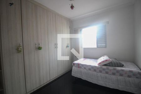 Casa à venda com 170m², 3 quartos e 2 vagasQuarto