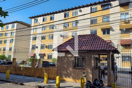 Apartamento para alugar com 60m², 2 quartos e 1 vagaFachada e portaria