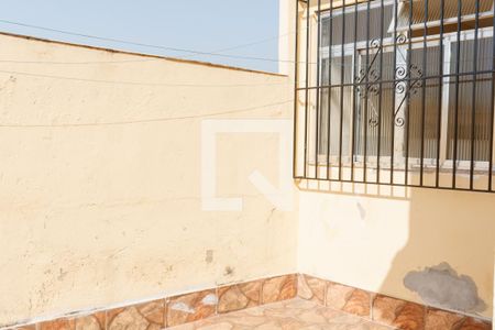 Casa à venda com 101m², 2 quartos e sem vaga Casa à venda com 101m², 2 quartos e sem vagavaranda