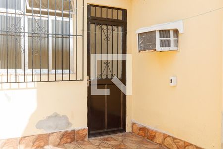 Casa à venda com 101m², 2 quartos e sem vaga Casa à venda com 101m², 2 quartos e sem vagavaranda