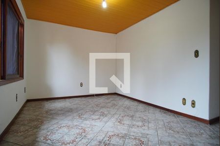 Sala de casa à venda com 3 quartos, 180m² em Rubem Berta, Porto Alegre