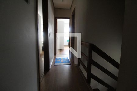 Casa para alugar com 200m², 5 quartos e 4 vagasCorredor