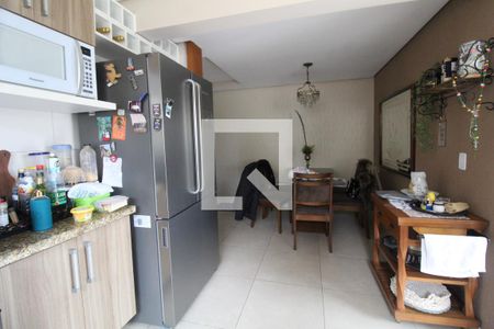 Casa para alugar com 200m², 5 quartos e 4 vagasCozinha