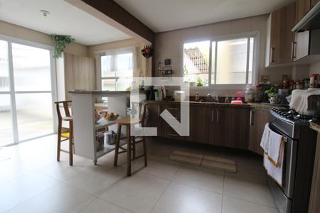 Casa para alugar com 200m², 5 quartos e 4 vagasCozinha