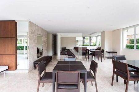 Apartamento para alugar com 186m², 2 quartos e 4 vagas Apartamento para alugar com 186m², 2 quartos e 4 vagasSalão de Festas