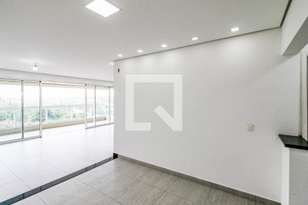 Sala de jantar de apartamento para alugar com 2 quartos, 186m² em Brooklin Paulista, São Paulo