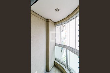 Apartamento para alugar com 186m², 2 quartos e 4 vagas Apartamento para alugar com 186m², 2 quartos e 4 vagasVaranda Suíte 1