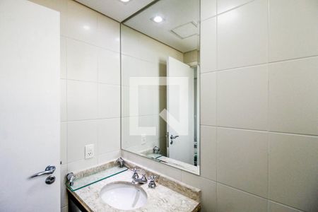 Apartamento para alugar com 186m², 2 quartos e 4 vagas Apartamento para alugar com 186m², 2 quartos e 4 vagasBanheiro Suíte 1