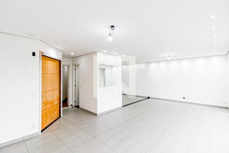 Apartamento para alugar com 186m², 2 quartos e 4 vagas Apartamento para alugar com 186m², 2 quartos e 4 vagasSala