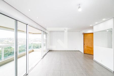 Apartamento para alugar com 186m², 2 quartos e 4 vagas Apartamento para alugar com 186m², 2 quartos e 4 vagasSala