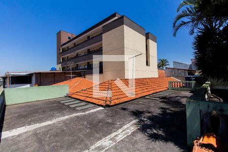 Casa à venda com 341m², 2 quartos e 3 vagas Casa à venda com 341m², 2 quartos e 3 vagasTerraço