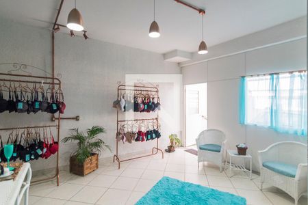 Casa à venda com 180m², 3 quartos e 4 vagasGaragem