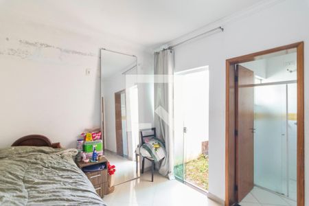 Casa à venda com 180m², 3 quartos e 4 vagasQuarto 3 Suite