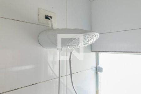 Casa à venda com 180m², 3 quartos e 4 vagasChuveiro