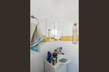 Casa à venda com 180m², 3 quartos e 4 vagasBanheiro da Suite 2