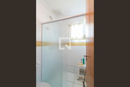 Casa à venda com 180m², 3 quartos e 4 vagasBanheiro da Suite 1