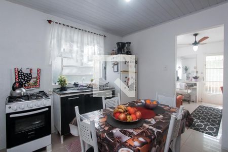 Casa à venda com 150m², 4 quartos e 4 vagasCozinha - 3° casa