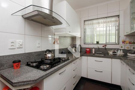 Casa à venda com 150m², 4 quartos e 4 vagasCozinha - 1° casa