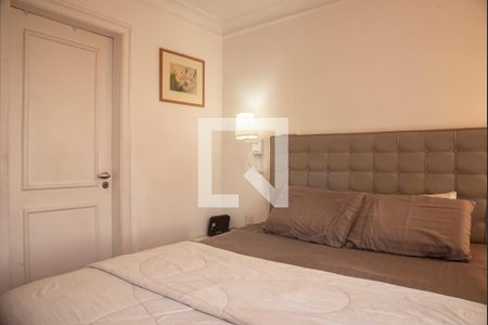 Suíte de apartamento à venda com 2 quartos, 153m² em Vila Clementino, São Paulo
